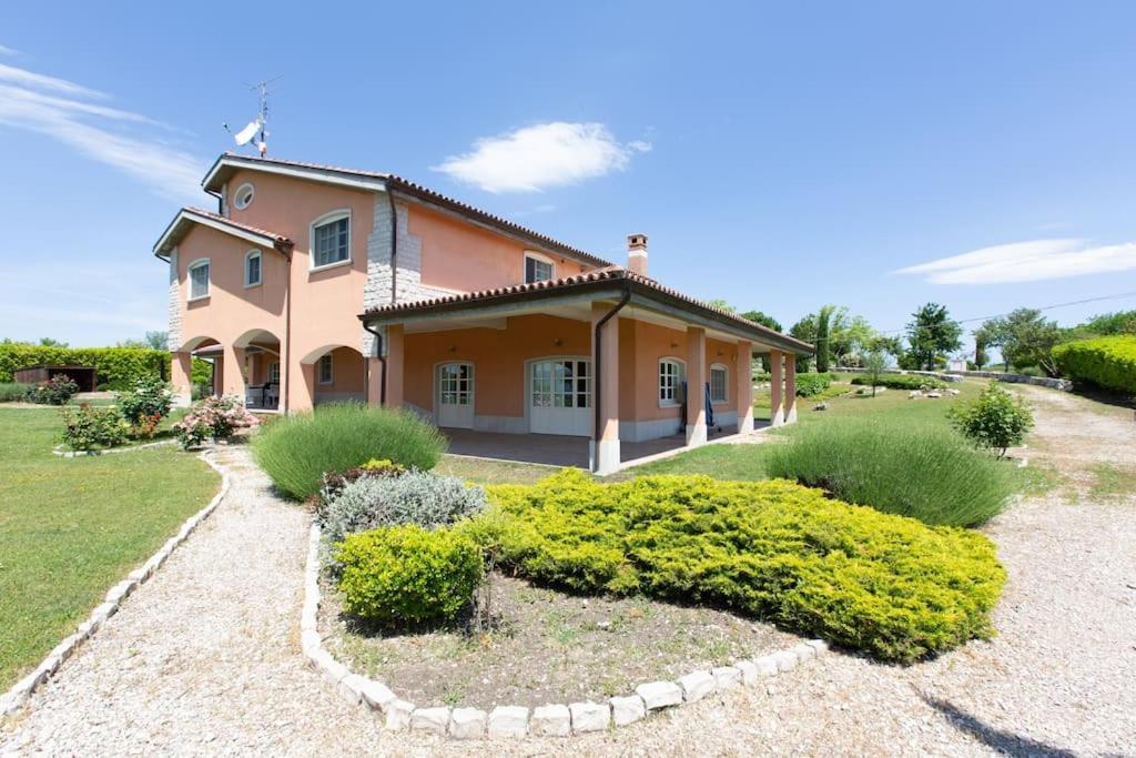 Villa Ruffo Campobasso Kültér fotó