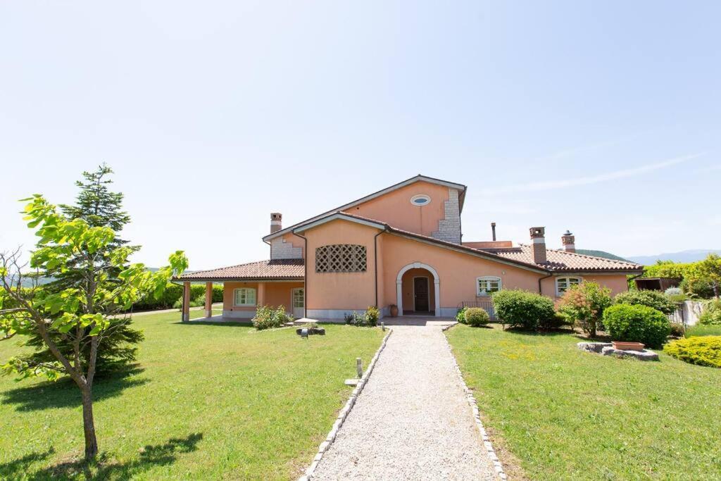 Villa Ruffo Campobasso Kültér fotó